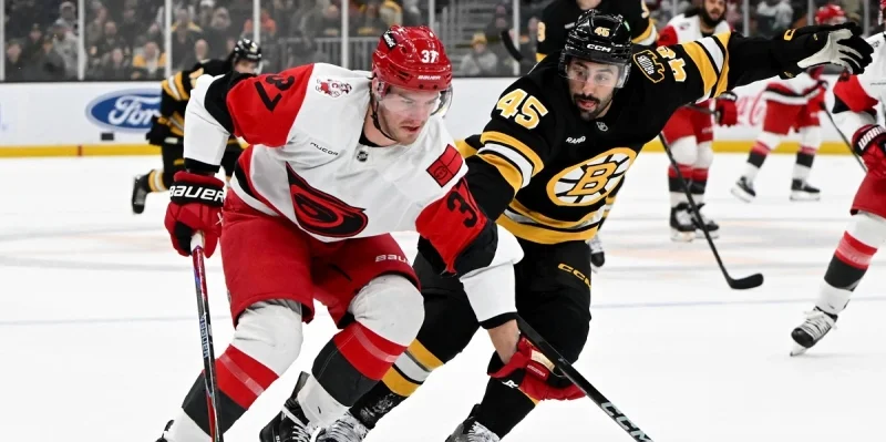 Carolina Hurricanes - Boston Bruins Carolina Hurricanes - Boston Bruins
