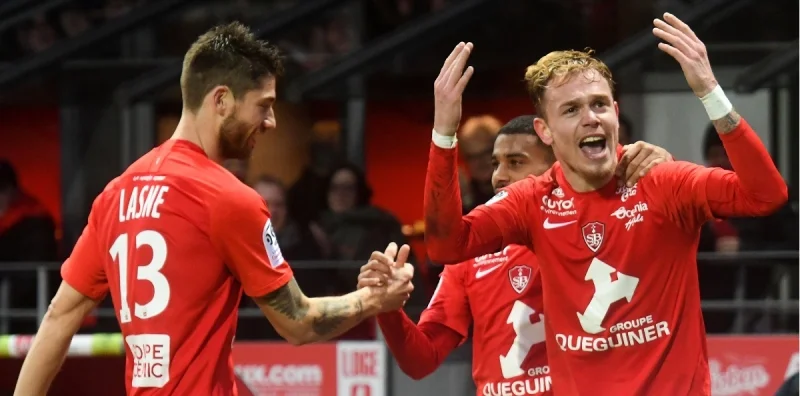 Nantes - Brest Nantes - Brest
