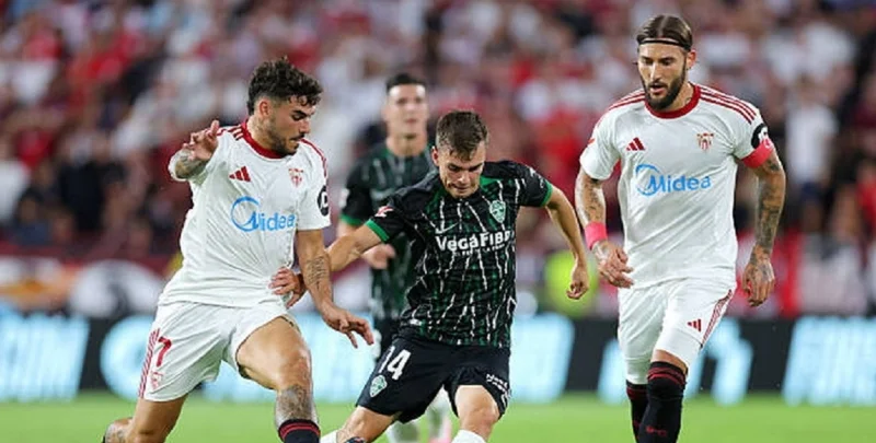 Elche - Atletico Madrid Elche - Atletico Madrid