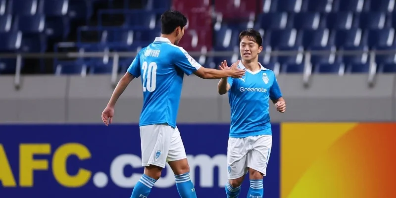 Jeonbuk Hyundai Motors FC - Pohang Steelers Jeonbuk Hyundai Motors FC - Pohang Steelers