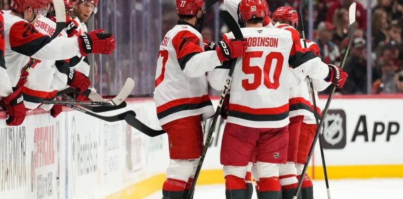 Carolina Hurricanes - Philadelphia Flyers Carolina Hurricanes - Philadelphia Flyers