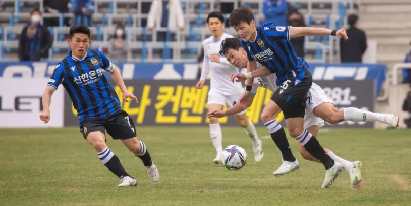 Incheon United - Pohang Steelers Incheon United - Pohang Steelers