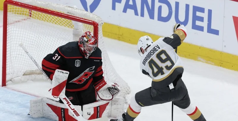 Vegas Golden Knights - Carolina Hurricanes