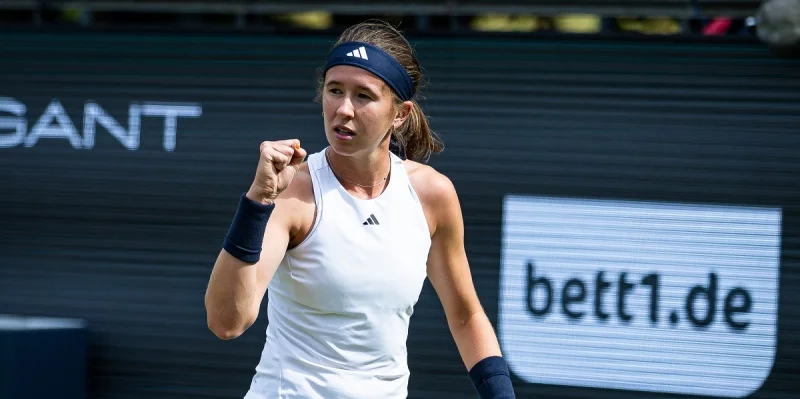 Elise Mertens - Nikola Bartunkova Elise Mertens - Nikola Bartunkova