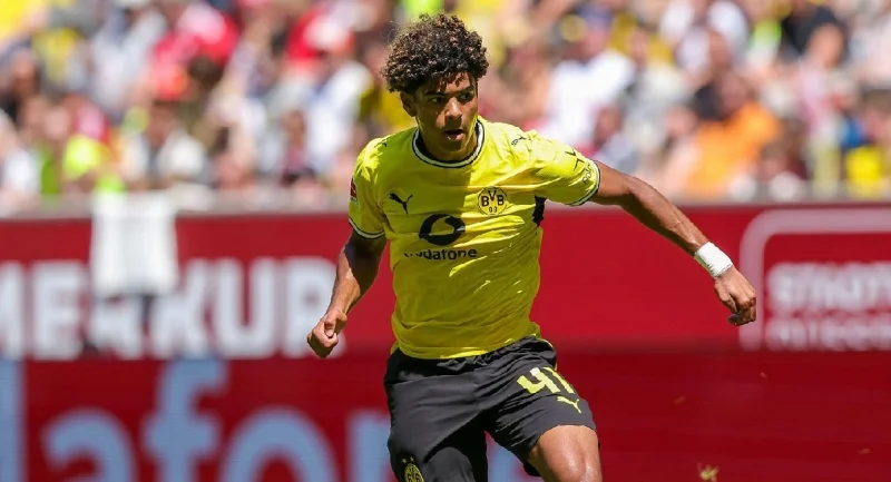 Cerezo Osaka - Borussia Dortmund Cerezo Osaka - Borussia Dortmund