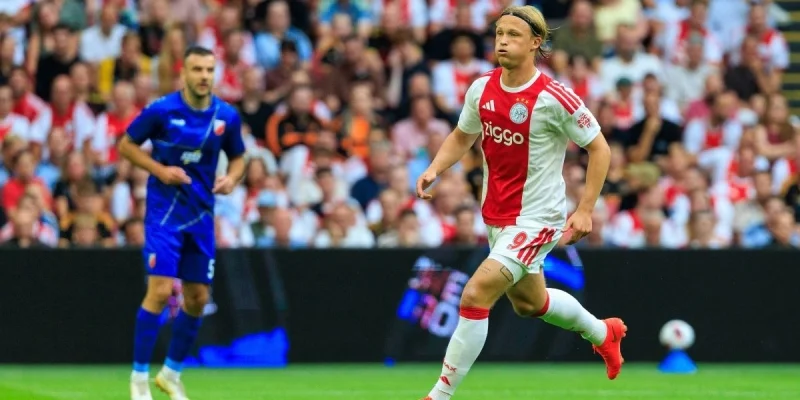 Ajax - Shelbourne Ajax - Shelbourne