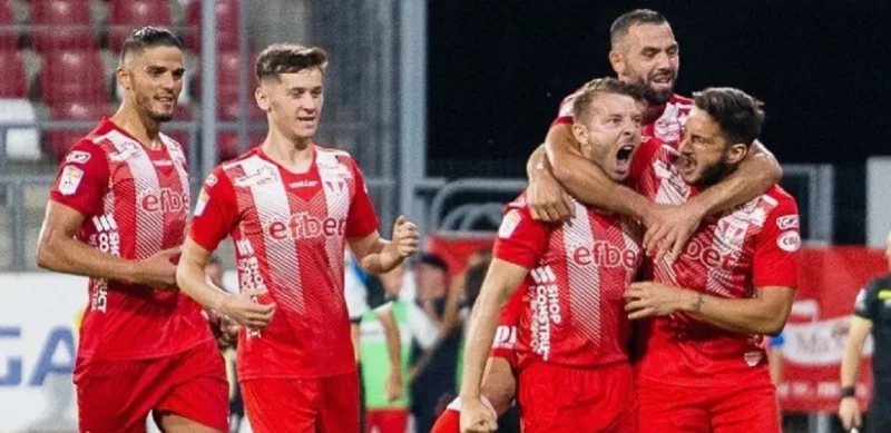 UTA Arad - Rapid Bucuresti