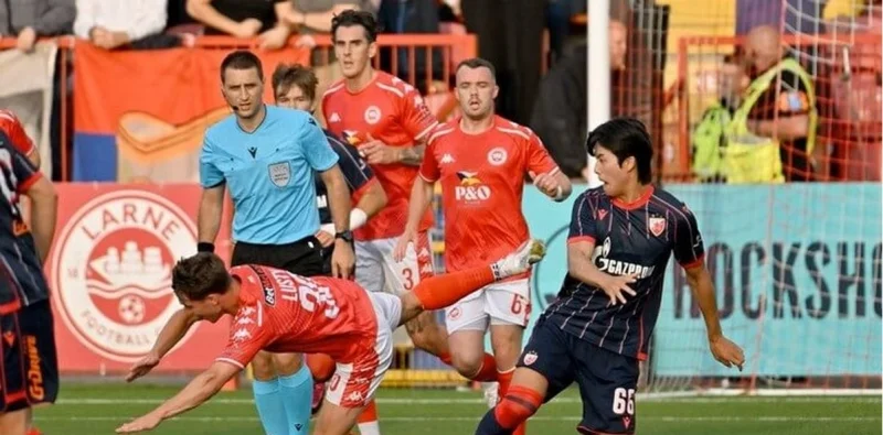 FK Crvena Zvezda - Hapoel Beer Sheva FK Crvena Zvezda - Hapoel Beer Sheva