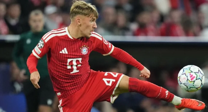 Эльфсберг - Bayern Munich Эльфсберг - Bayern Munich