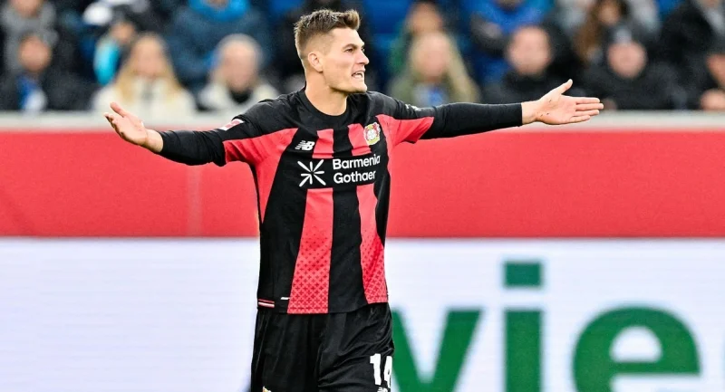 Bayer Leverkusen - VfB Stuttgart Bayer Leverkusen - VfB Stuttgart