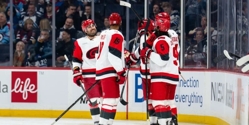 Carolina Hurricanes - Winnipeg Jets Carolina Hurricanes - Winnipeg Jets