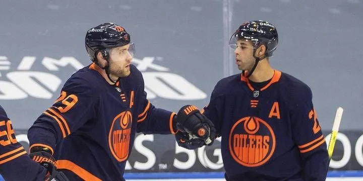 Winnipeg Jets - Edmonton Oilers Winnipeg Jets - Edmonton Oilers