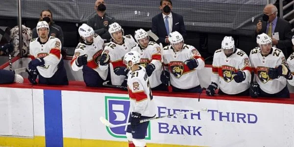 Florida Panthers - Carolina Hurricanes Florida Panthers - Carolina Hurricanes