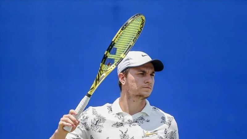John Isner - Miomir Kecmanovic John Isner - Miomir Kecmanovic