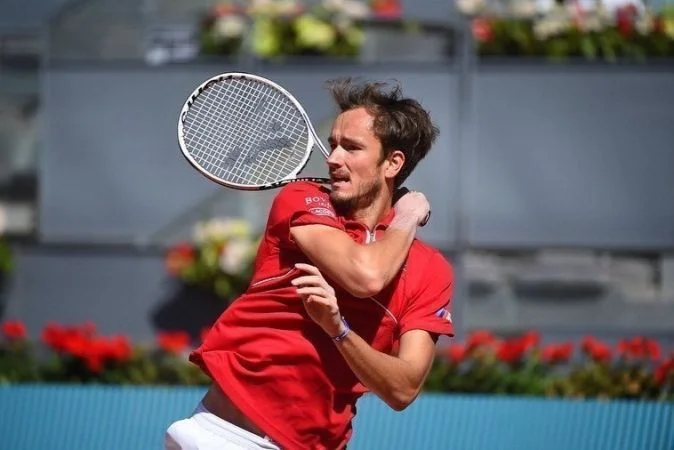 Aslan Karatsev - Daniil Medvedev