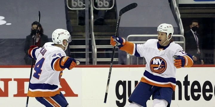 Pittsburgh Penguins - New York Islanders Pittsburgh Penguins - New York Islanders