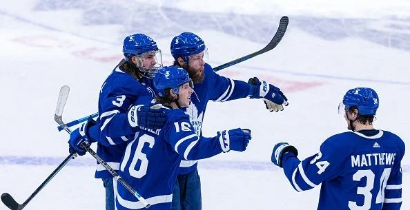 Toronto Maple Leafs - Montreal Canadiens Toronto Maple Leafs - Montreal Canadiens