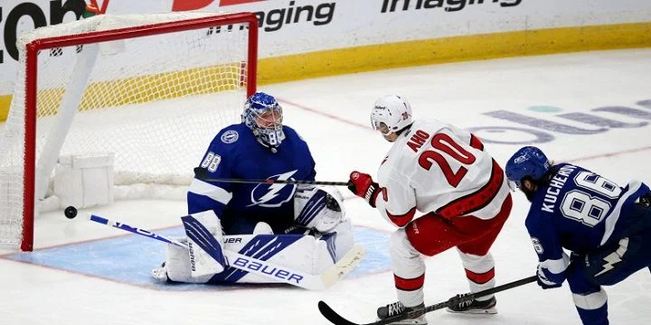 Tampa Bay Lightning - Carolina Hurricanes Tampa Bay Lightning - Carolina Hurricanes