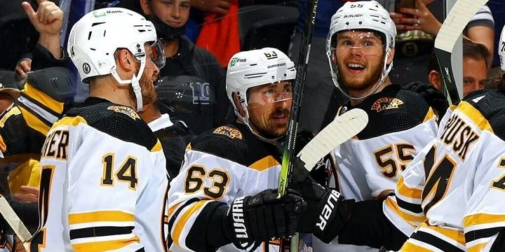 New York Islanders - Boston Bruins New York Islanders - Boston Bruins