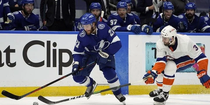 Tampa Bay Lightning - New York Islanders Tampa Bay Lightning - New York Islanders