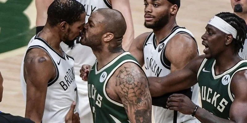 Milwaukee Bucks - Brooklyn Nets Milwaukee Bucks - Brooklyn Nets