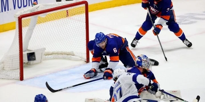 Tampa Bay Lightning - New York Islanders Tampa Bay Lightning - New York Islanders